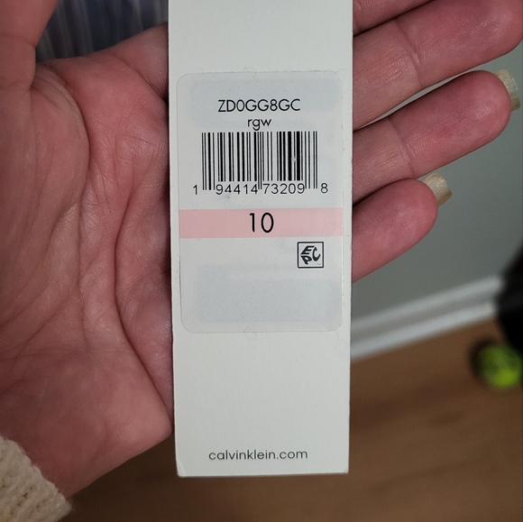 Calvin Klein Ladies dress - Picture 8 of 8